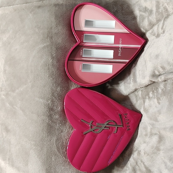YSL Beaute Heart Box - Picture 11 of 12